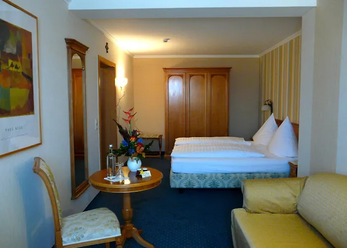 加托斯维固特斯塔勒酒店 3*